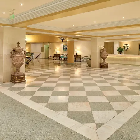 Ria Park & Hotel Almancil