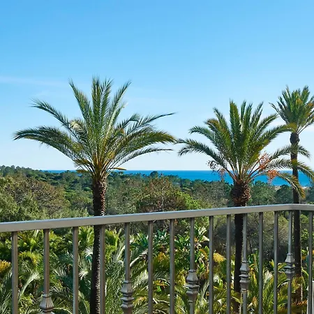 リア パーク ＆ スパ ホテル 5*