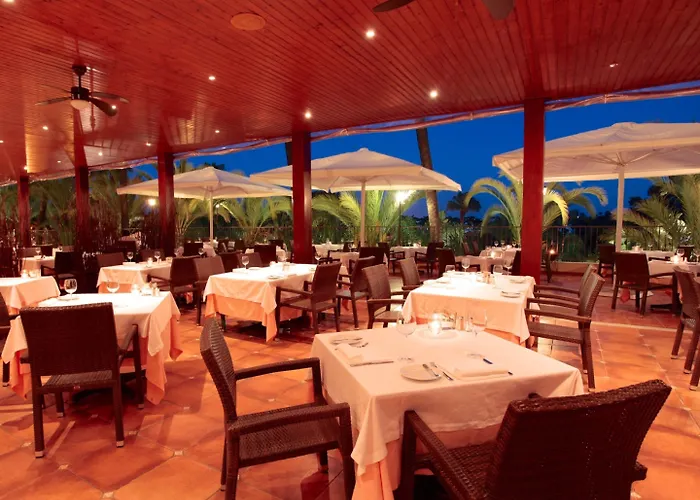 Ria Park & فندق المانسيل