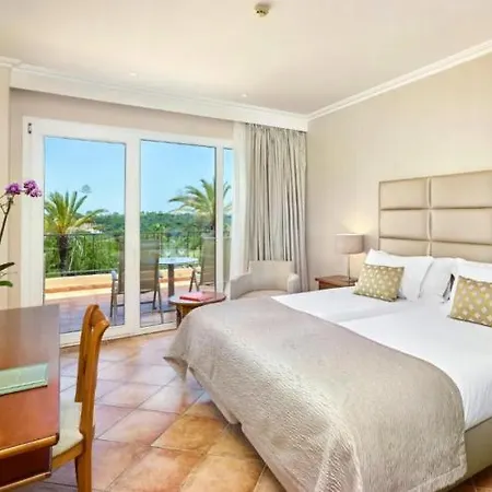 Ξενοδοχείο Ria Park & 5*