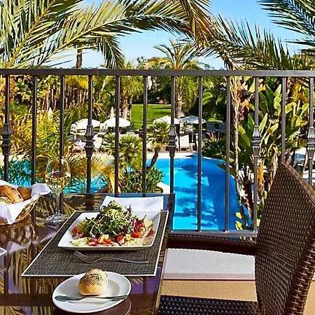 Ria Park & Hotel