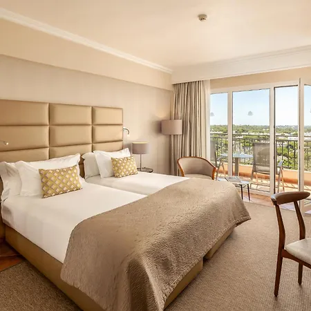 Ria Park & Hotel