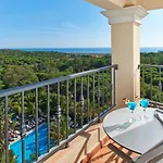Ria Park & Hotel Almancil
