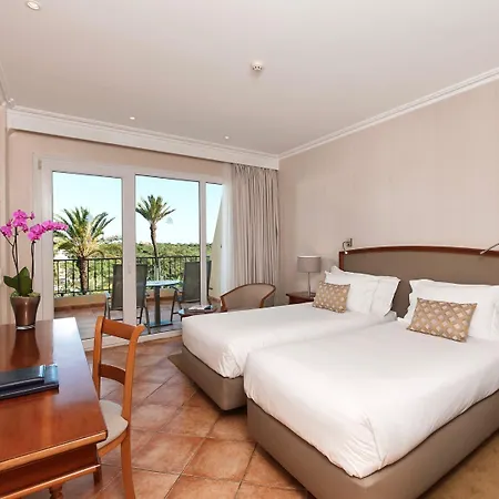 Ria Park & Hotel